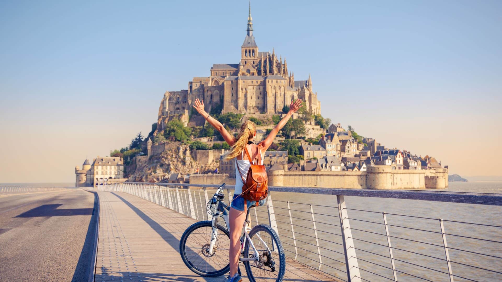 mont saint michel à vélo depuis le camping